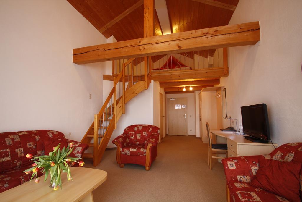 Hotel-cafe Hanfstingl 3* Egling